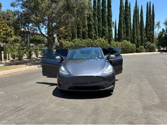 2021 Tesla Y LR