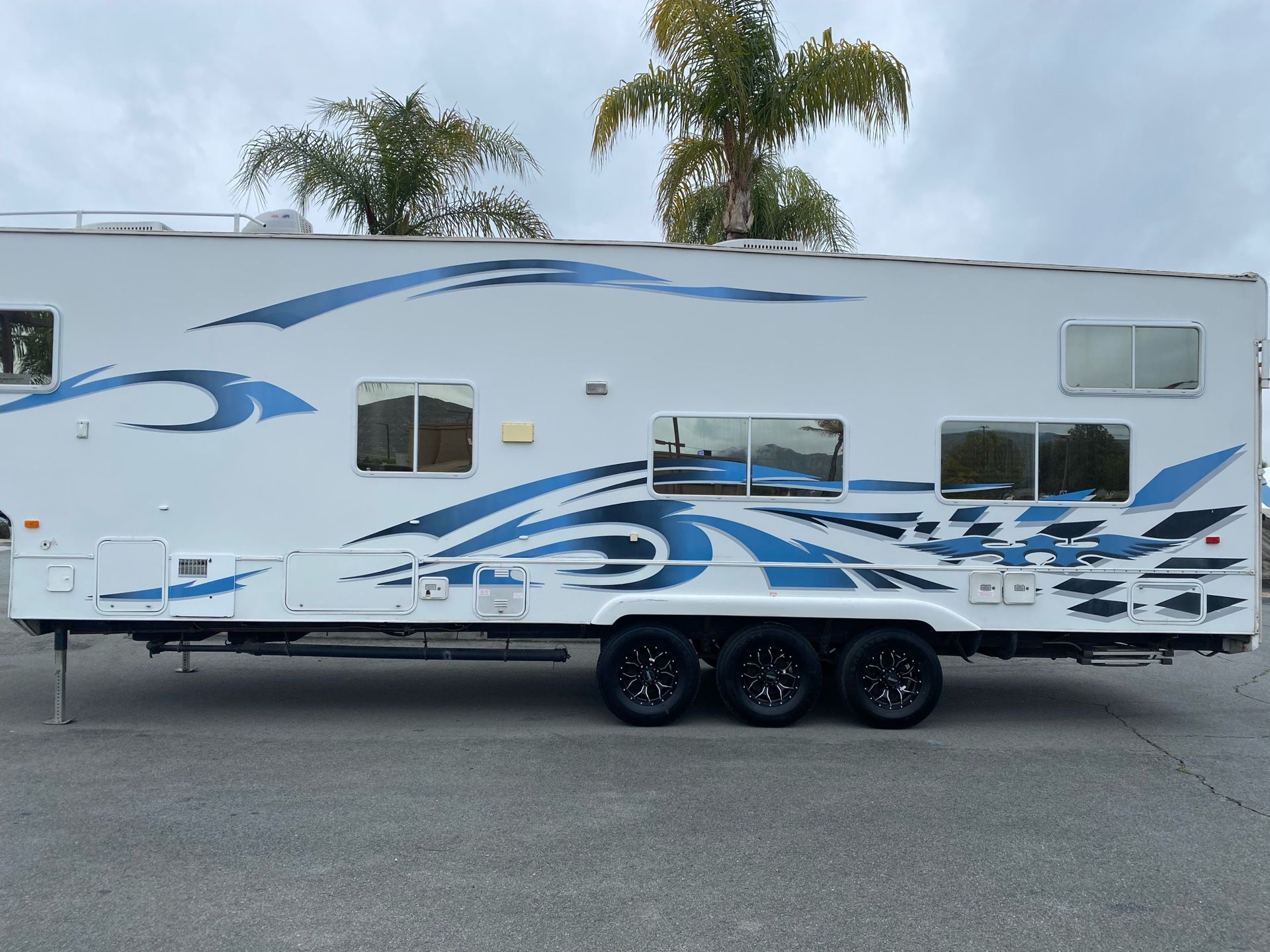 06 Weekend Warrior 3505