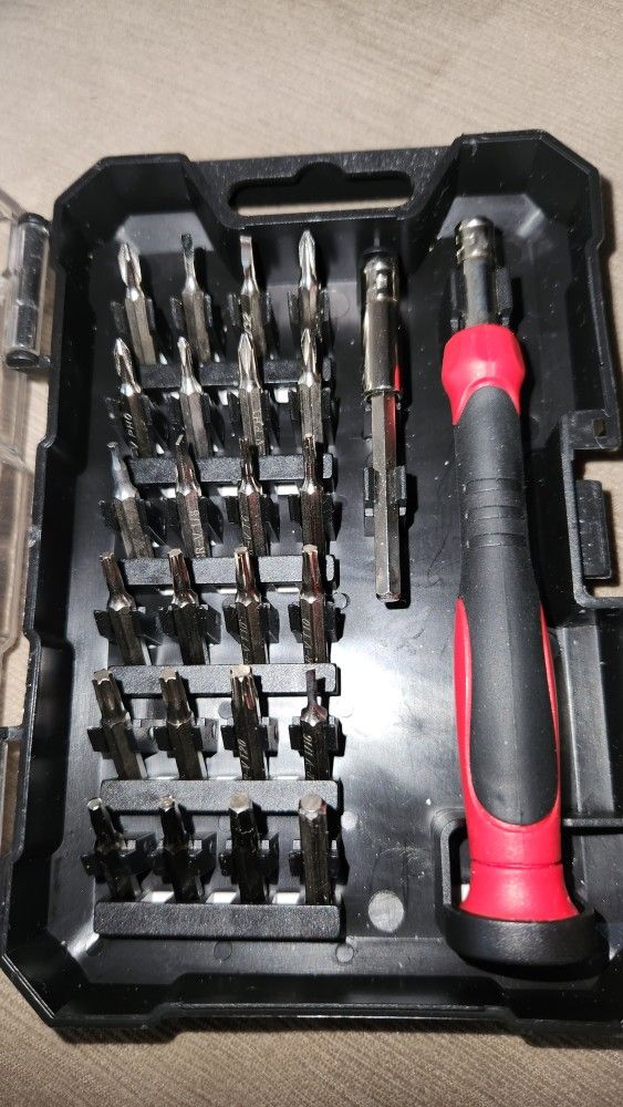 Hyper Tough 26pc Precision Driver