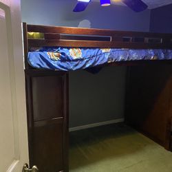 Solid Wood Twin Bunkbed/ Loft Bed