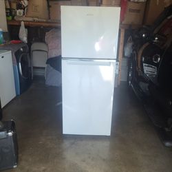 refrigerator for sale