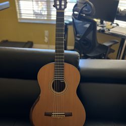 Classical Guitar / Handmade 