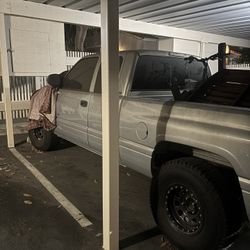 Dodge Ram 1500 V8 Magnum