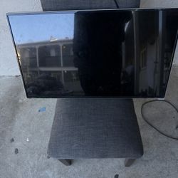 Tv Just Tryna Get Rid Of It 