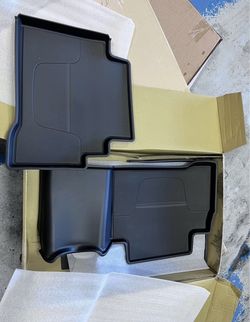 OEM Hyundai Tucson All-Weather Rubber Floor Mats 2021-2026 (New)