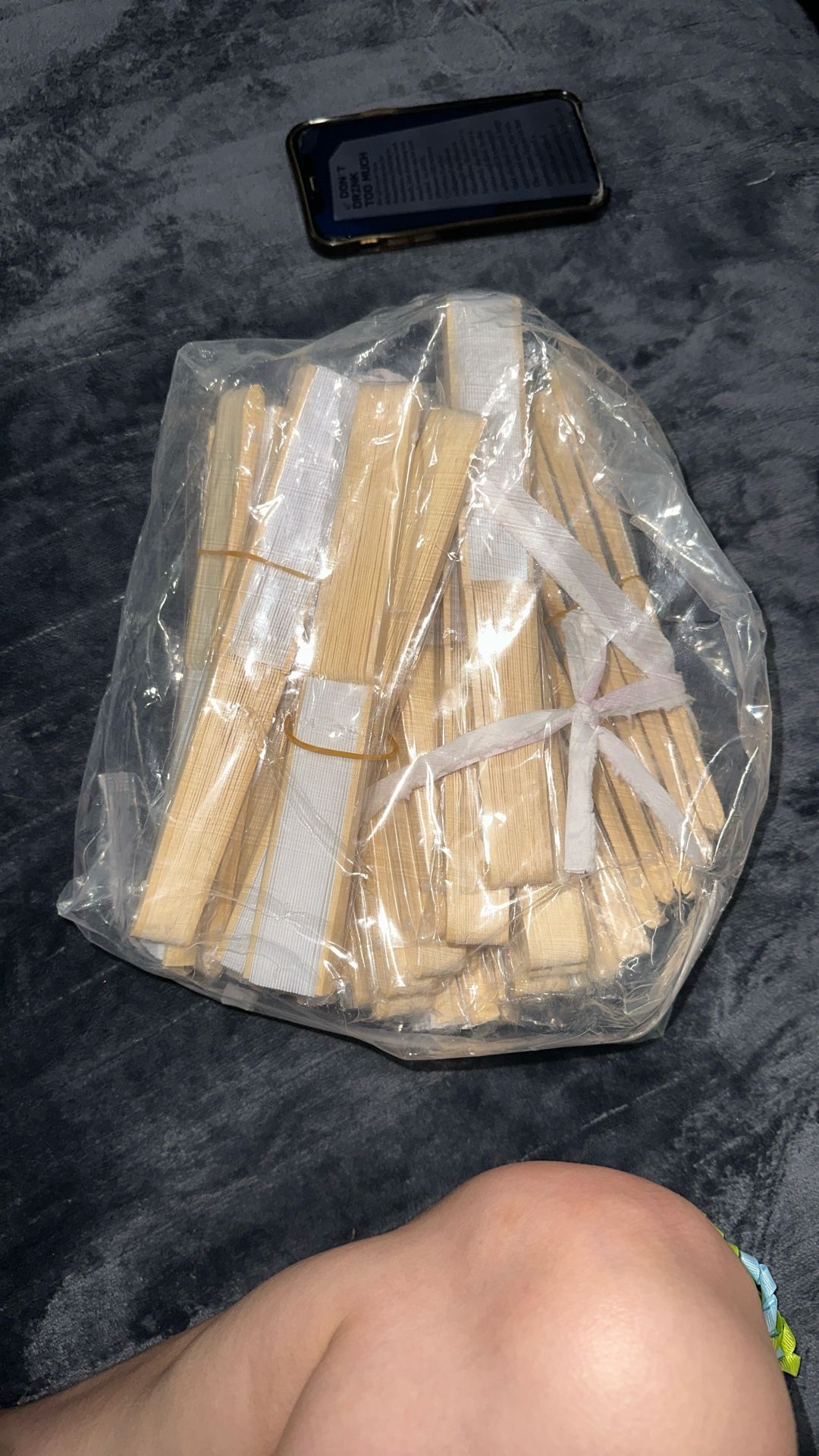 White Paper & Wood Fans 32pcs