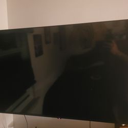 LG UP8000 43 inches