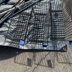 3 metal baskets