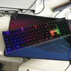 Magegee Led Keyboard And Mouse With Mouse Pad