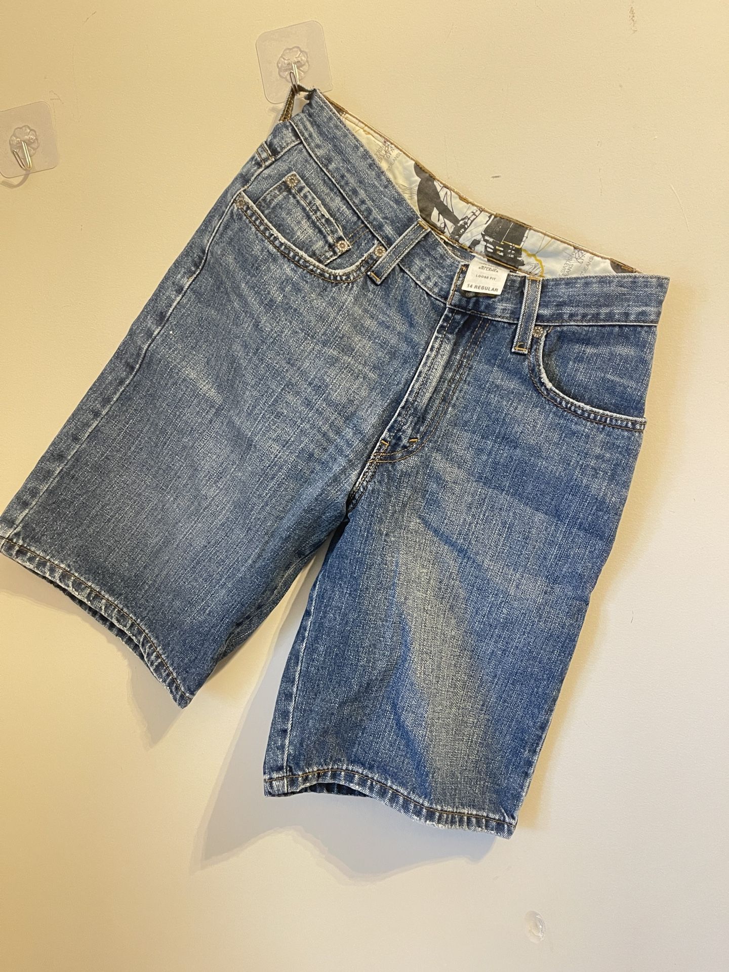 Levi Strauss Mens Jean Shorts Blue Denim loose Fit Size 14 (32"×6")