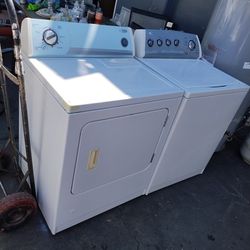 Whirlpool Set Washer And Gas Dryer $450 Whit Agitador