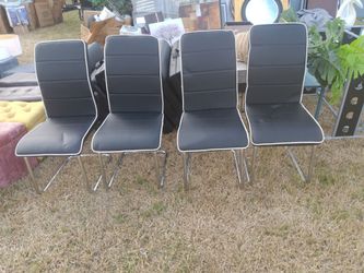 Set Of 4 Dinning Chairs