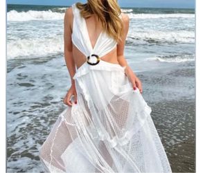 Women’s dress size medium