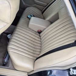 1986 Mercedes-Benz 300