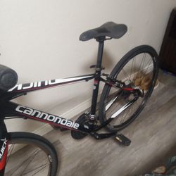 Cannondale Quick C4 24 Speed 27.5