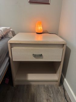 Light wood Nightstand with Drawer and Shelf