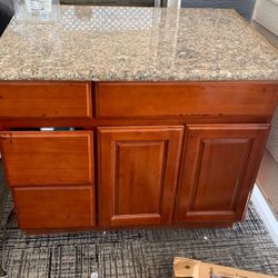 Cabinet ! For sink or as a desk