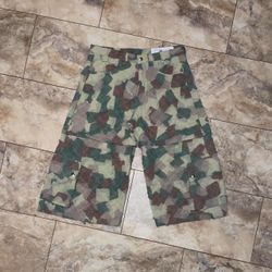 Kentucky Boy Tyler Camo Crust Boro Zip Shorts RARE Size Large - Waist 33.5”
