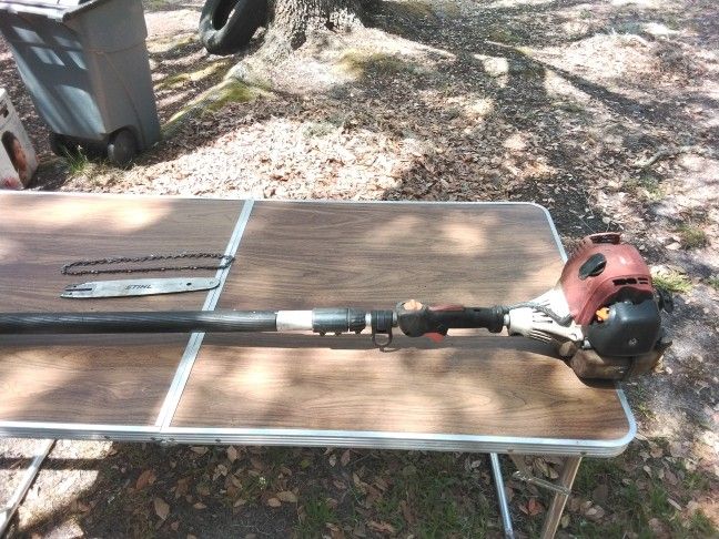 HT 135 Pole Saw