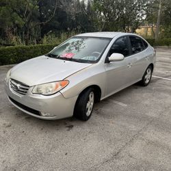 2010 Hyundai Elantra 