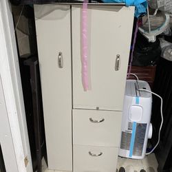 Locker And Storage Cabinet