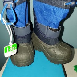 Toddler Powderbug Plus II Snow Boot size 6- NEW 