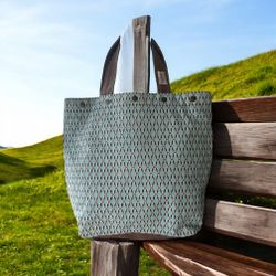 Saltbox Canvas / Tote 