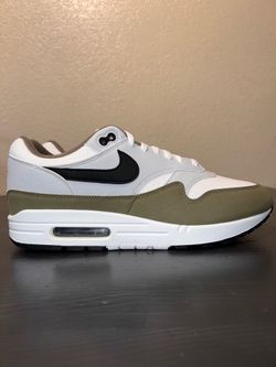 Nike Air Max 1 “Medium Olive” Size 11.5