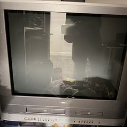 Toshiba MW24FP1 TV, VCR, DVD. Retro 24 Inch 