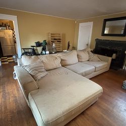 Large Living Spaces Sectional Couch 