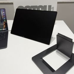 Monitor Portable SOTSU FlipAction GO 14” Premium/ Full HD 1080P /400nits / USB C , Mini HDMI / INCLUDED STAND BASE