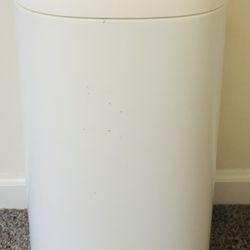 Diaper Genie along With Diaper Pail Refills For Sale