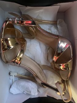 Heels size 6
