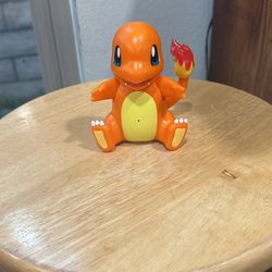Talking Charmander Pokémon With Batteries