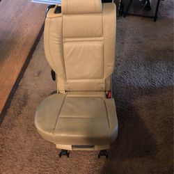 2009 BMW X5 Seat