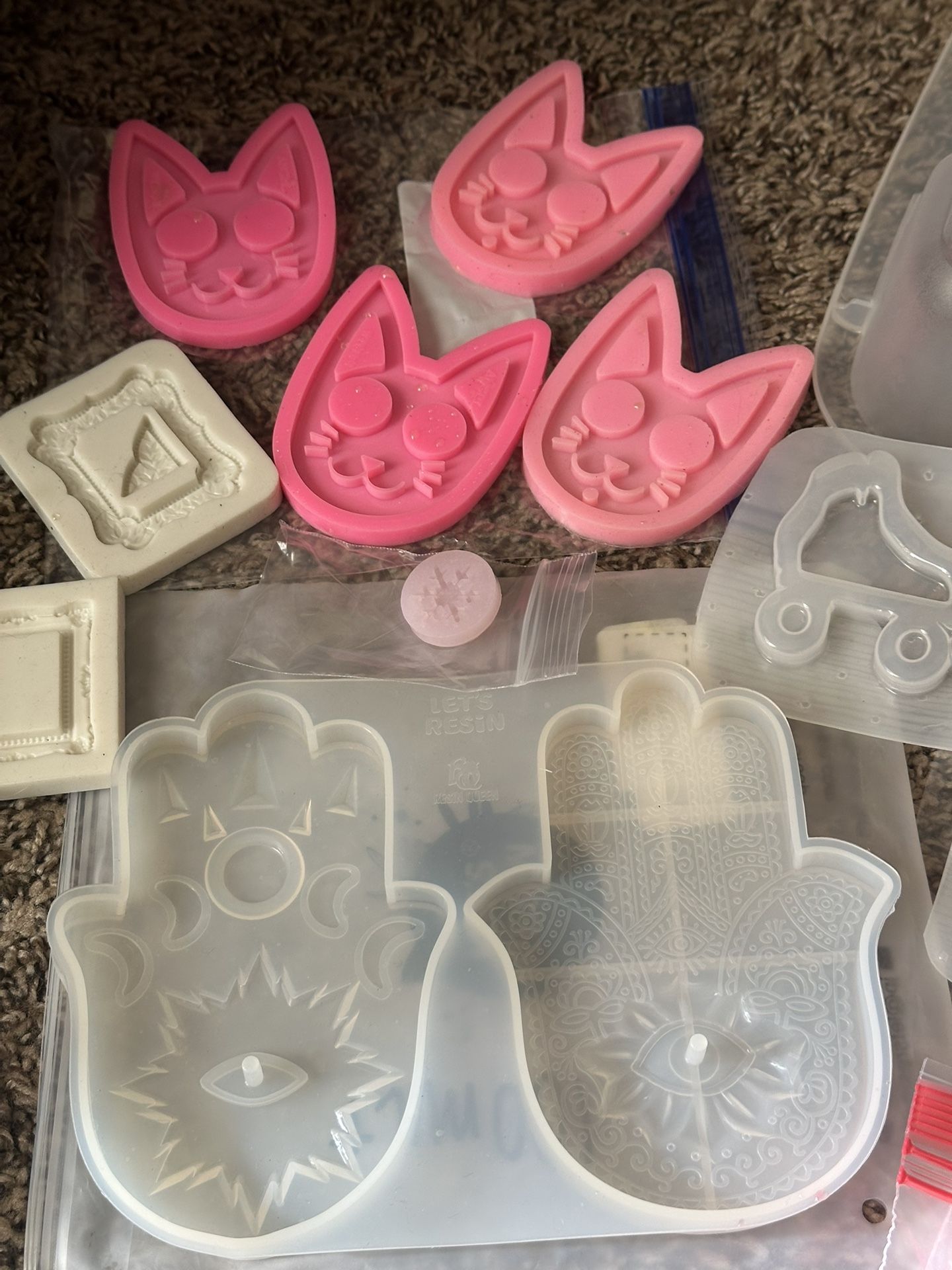 Resin/Acrylic Molds