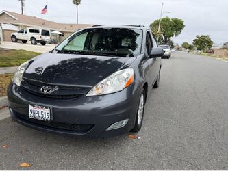 2010 Toyota Sienna