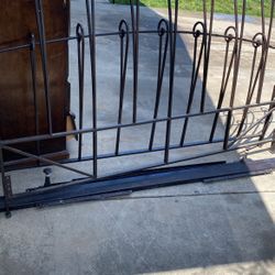 King Size Metal Bed Frame 