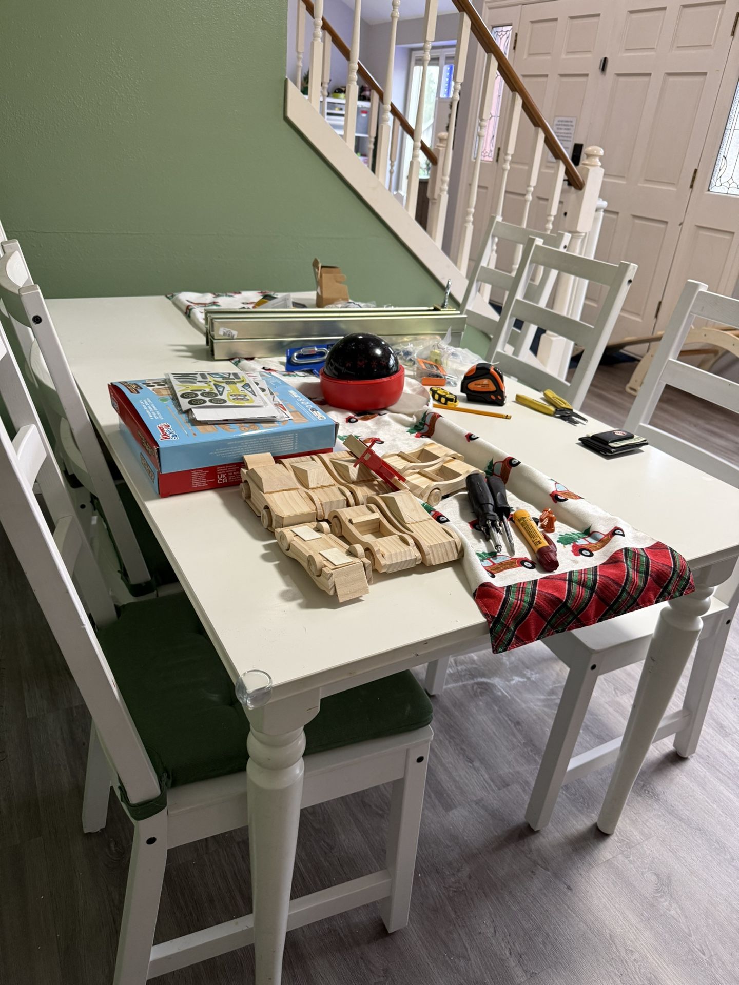 Table (with Leaf) And 6 Chairs