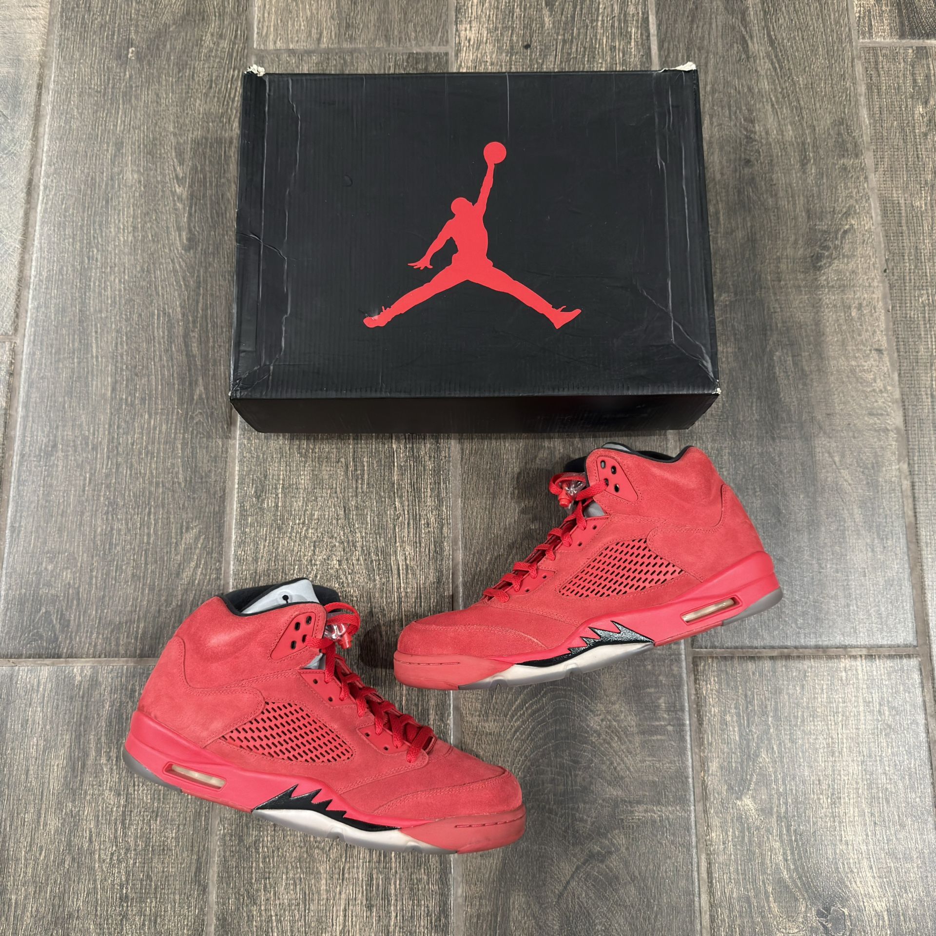 Jordan 5 Retro Red Suede - Size 13
