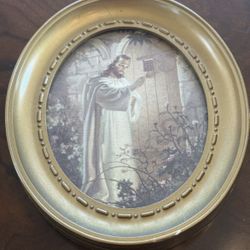 Small Plastic Oval Gold Jesus Framed Print