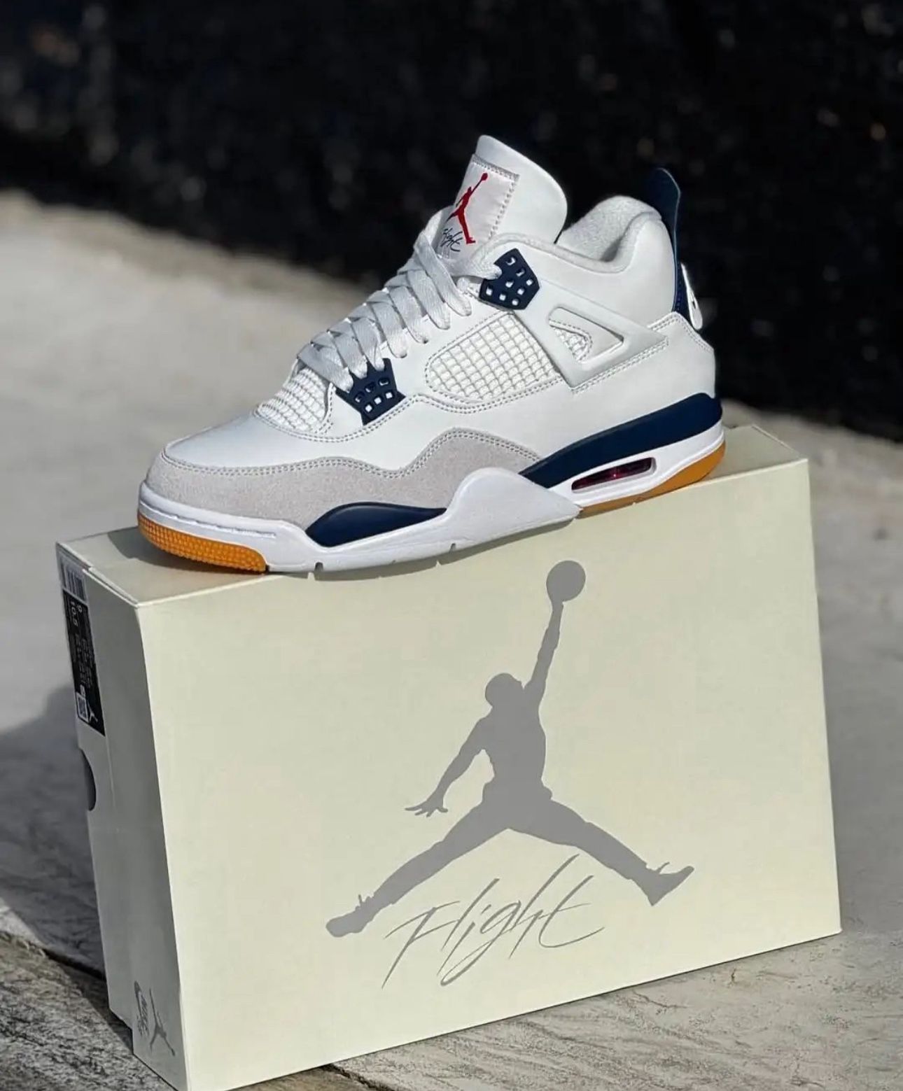 Nike SB x Air Jordan 4"Navy