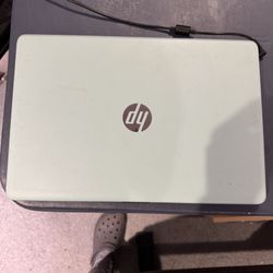 HP 14” Touchscreen Laptop