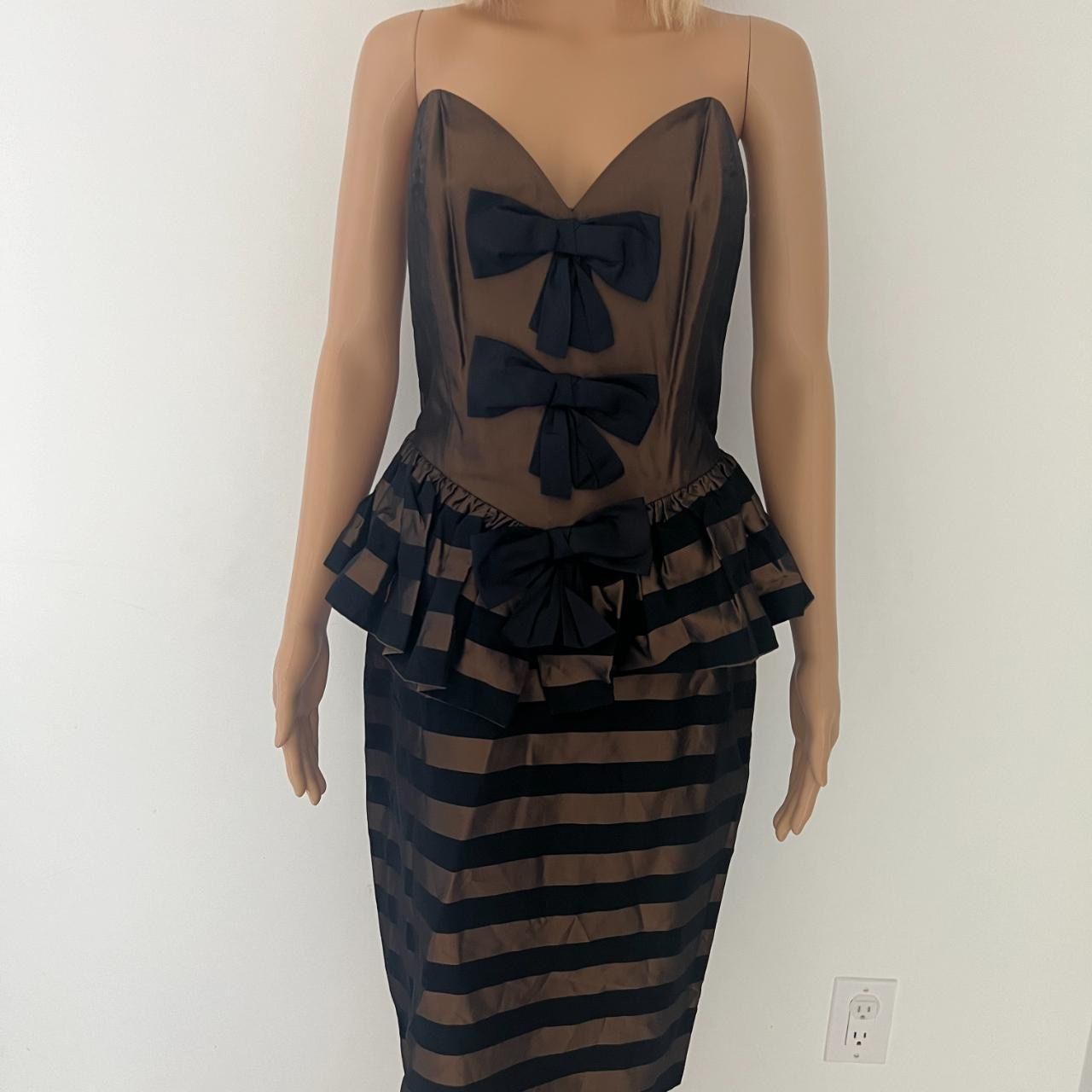 ISABELLE ALLARD chocolate dress with bows size 40 🎀✨