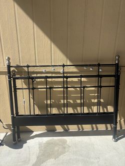 Full, Black, Bed frame