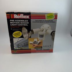 Heath Zenith Reflex Motion Sensor Light Control