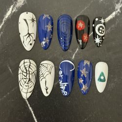 Coraline Inspired Press-On Nails