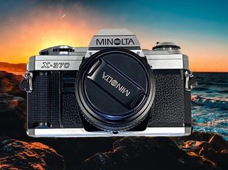 Vintage Minolta X-370 35mm Film Camera Kit with 3 Lenses (50mm f/1.7, 28mm Wide, 35-105mm Macro Zoom