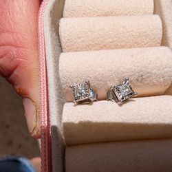 Diamond Earrings 