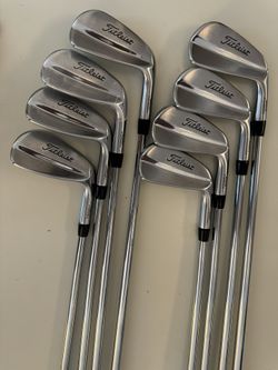 Titleist 620MB Blades 3-PW